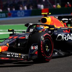 Prensa británica critica la mentalidad de Checo Pérez