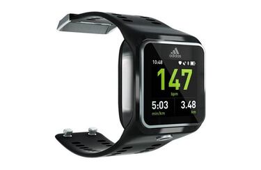 Adidas se apunta a la moda de los smartwatch