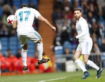 1-0. Lucas Vázquez marcó el primer gol.