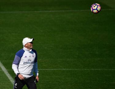 Zidane trains with a full squad except for Varane ahead of Atletico Madrid clash
