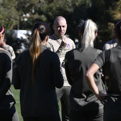 El regreso triunfal de Sánchez Vera a un Atlético campeón