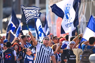 Do Mexican soccer fans get more excited by the World Cup or Liga MX?