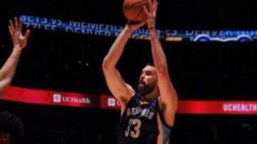 Marc Gasol (27) y su canasta decisiva dan el triunfo a MEM