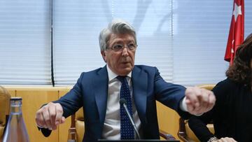 Enrique Cerezo, presidente del Atl&eacute;tico de Madrid, comparece en la Comisi&oacute;n de Corrupci&oacute;n de la Asamblea de Madrid para informar sobre la compra de los derechos  del futbol por parte de Telemadrid.
 KIKE PARA.