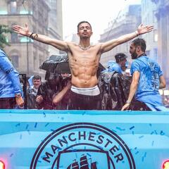 Grealish, MVP del fiestón