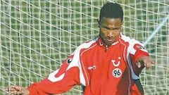 De Guzmán, primer fichaje para el Centenario 2006