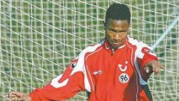 <b>REFUERZO. </b>Julián de Guzmán es el primer fichaje de la 2005/2006.