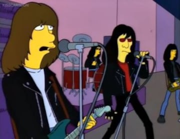 Temporada 5, capítulo 85,"Rosebud". La banda estadounidense de punk rock canta para Monty Burns en su cumpleaños.