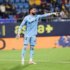 Gil será cadista hasta 2027