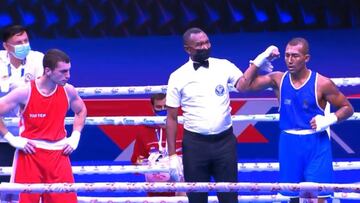 Adri¨¢n Thiam se mete en los octavos del Mundial