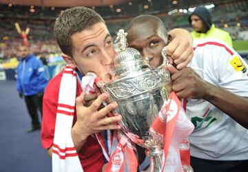 Como jugador del Lille en 2011 gan¨® la Ligue1 y la Copa de Francia