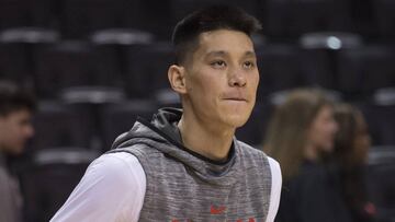 Jeremy Lin, entre l¨¢grimas: "La NBA me ha dado la espalda"