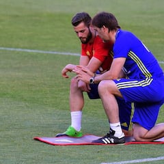 Lopetegui quiere a Nacho para liderar la defensa de su Sevilla
