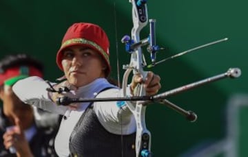 En su duelo de semifinales, definitivo para asegurar la medalla, Valencia se vio las caras con la alemana Lisa Unruh, quien había eliminado a la mexicana Ana Gabriela Bayardo anteriormente.