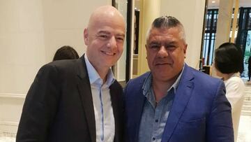 Infantino llegó a Argentina y fue recibido por Claudio Tapia