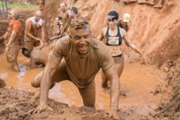 Tel Aviv celebra la divertida carrera The Mud Day