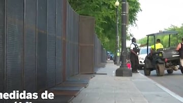 La última medida de Trump: un muro afuera de la Casa Blanca