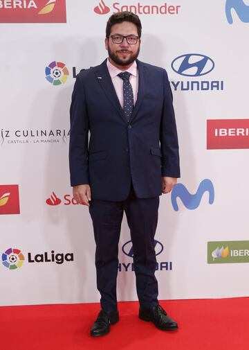 Premio Olímpico AS del Deporte. Oro en la modalidad mixta de tiro junto a Fátima Gálvez.