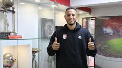 Marcus Vinicius en su presentaci&oacute;n oficial como nuevo jugador de Santa Fe