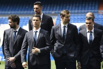 Las plantillas del Real Madrid en la presentación del acuerdo con Telefónica