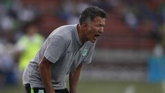 Juan Carlos Osorio durante un amistoso de Nacional ante Lan&uacute;s.