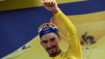 Julian Alaphilippe, en el podio del Tour de Francia.