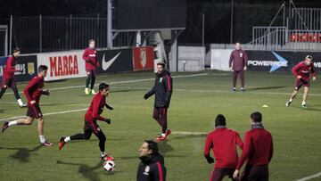 El Atl&eacute;tico en el primer entrenamiento de 2017.