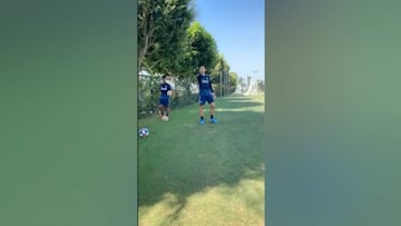 Zlatan Ibrahimovic scores behind-the-byline trickshot in training