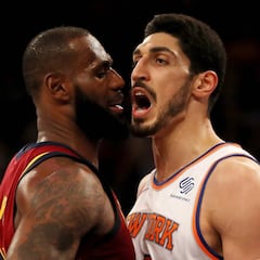 LeBron incendia NY con Korver de 'killer': ¡remontan 23 puntos!