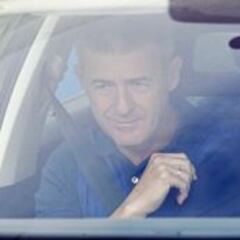 El Levante destituye a Alcaraz