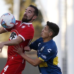 Unión La Calera golea y complica a Everton