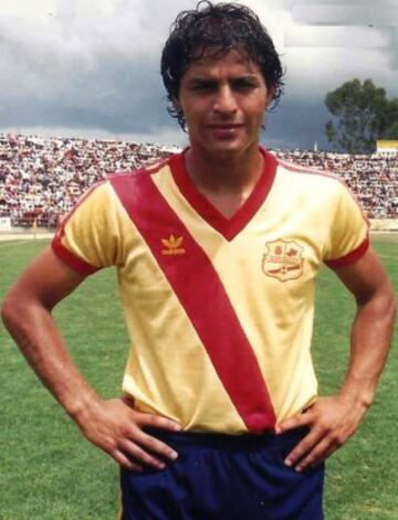 21 de febrero de 1962: Nace el ex delantero y actual entrenador Marco Antonio Figueroa.