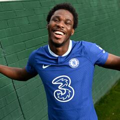 El ‘fichaje-catástrofe’ del Chelsea se va