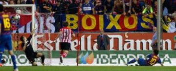 Copa del Rey 2011-2012. (25/05/12). Estadio Vicente Calderón. Athletic de Bilbao-Barcelona. El Barça ganó 0-3 con los goles de Pedro, en dos ocasiones y Messi. Último título de la era Guardiola, que se despidió como técnico blaugrana como la comenzó; ganando la Copa. Messi.