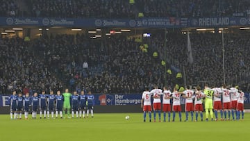 Hamburgo and Schalke 04 observe a minutes silence 