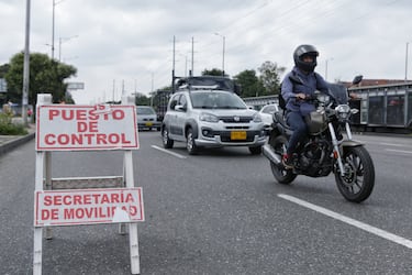 Adiós a la tranquilidad: obligan a multar a los conductores que no tengan este importante documento en Colombia