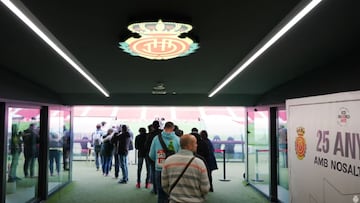 Homenaje del RCD Mallorca a sus abonados con 25 o más años de vinculación al club.