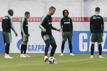 Ronaldo focused on World Cup, not Madrid future - Fernandes