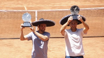 Santiago González ganó el México City Open en dobles