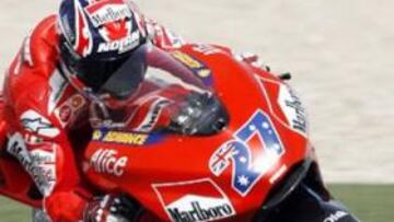 <b>BRILLANTE.</b> El piloto australiano es el primer líder del Mundial de MotoGP.
