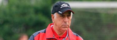 Así jugarían 7 históricos técnicos de la Roja con este plantel