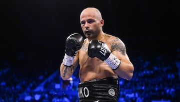 Kiko Martínez durante uno de sus últimos combates.