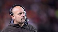 Mike Pettine, a&uacute;n entrenador de los Cleveland Browns.