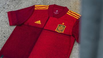 Oficial: España renueva con Adidas hasta 2030 y desvela la camiseta para la Eurocopa
