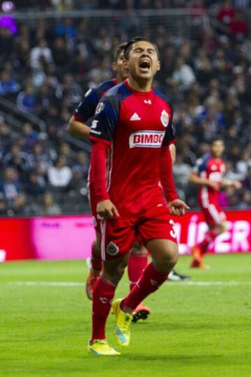 Chivas venció a domicilio 3-1 a Monterrey con doblete del canterano rojiblanco. 
