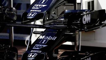 Morros de McLaren con el logotipo de Honda.