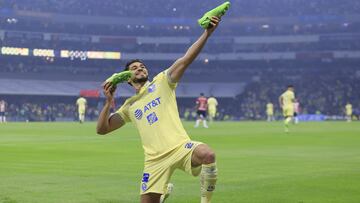  during the game America vs Guadalajara, corresponding Round 15 the Torneo Apertura 2022 of the Liga BBVA MX at Azteca Stadium, on September 17, 2022.

<br><br>

durante el partido America vs Guadalajara, correspondiente a la Jornada 15 del Torneo Apertura 2022 de la Liga BBVA MX en el Estadio Azteca, el 17 de Septiembre de 2022.