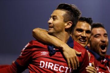 Roberto Gutiérrez celebra tras marcar el único gol del partido.