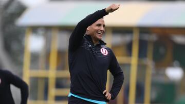 Universitario busca alternativas a Dos Santos en ataque