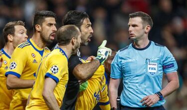 Cristiano displays nerves of steel